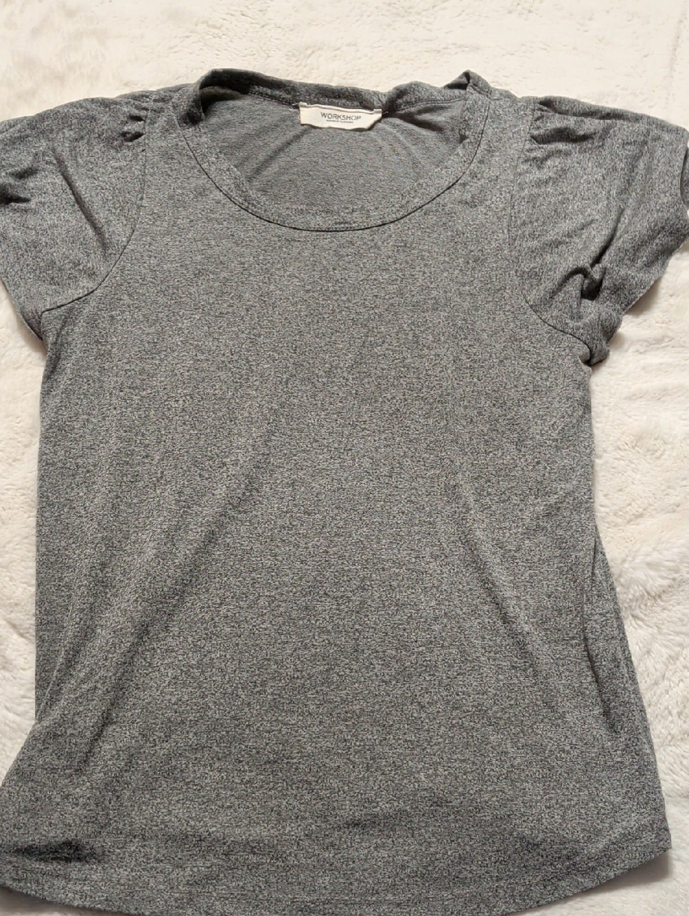 Workshop‎ Republic Clothing Gray Heather Short Sleeve Tee